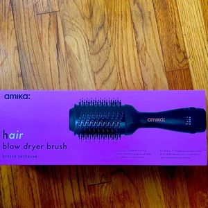 Amika Blow Dryer Brush
